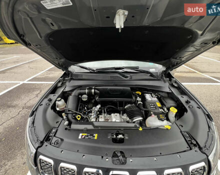 Серый Джип Компас, объемом двигателя 2 л и пробегом 9 тыс. км за 25000 $, фото 26 на Automoto.ua