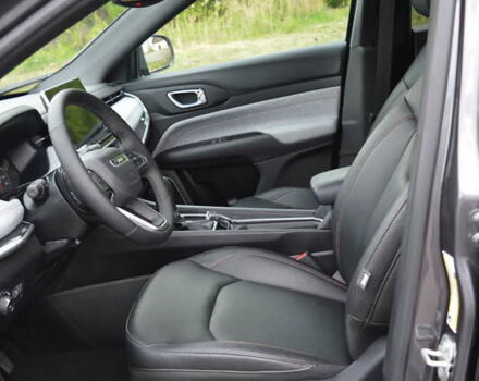 Сірий Джип Compass, об'ємом двигуна 2 л та пробігом 1 тис. км за 28500 $, фото 24 на Automoto.ua