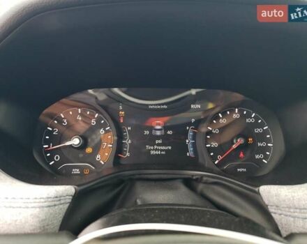 Сірий Джип Compass, об'ємом двигуна 2 л та пробігом 16 тис. км за 6000 $, фото 4 на Automoto.ua