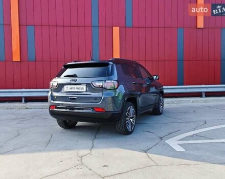 Серый Джип Компас, объемом двигателя 1.47 л и пробегом 22 тыс. км за 27990 $, фото 7 на Automoto.ua