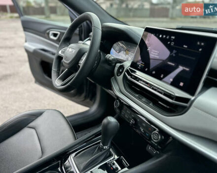 Серый Джип Компас, объемом двигателя 2 л и пробегом 1 тыс. км за 23000 $, фото 40 на Automoto.ua