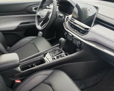 Джип Компас 2025 в Ивано-Франковске на Automoto.ua Серый Джип Компас, объемом двигателя 2 л и пробегом 3 тыс. км за 42500 $, фото 10 на Automoto.ua