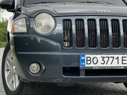 Джип Compass 2006 у Тернополі на Automoto.ua Сірий Джип Compass, об'ємом двигуна 2.4 л та пробігом 298 тис. км за 8017 $, фото 1 на Automoto.ua
