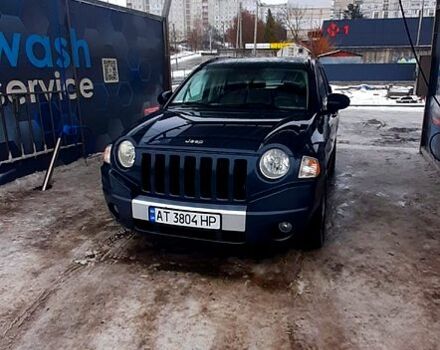 Серый Джип Компас, объемом двигателя 2 л и пробегом 320 тыс. км за 4000 $, фото 1 на Automoto.ua