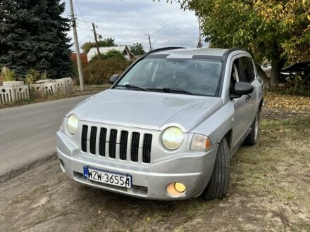 Джип Compass 2007 у Краматорске на Automoto.ua Сірий Джип Compass, об'ємом двигуна 2 л та пробігом 310 тис. км за 3378 $, фото 1 на Automoto.ua