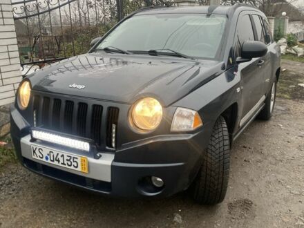 Серый Джип Компас, объемом двигателя 2 л и пробегом 201 тыс. км за 3600 $, фото 1 на Automoto.ua