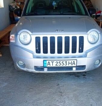 Серый Джип Компас, объемом двигателя 2.36 л и пробегом 140 тыс. км за 7450 $, фото 1 на Automoto.ua