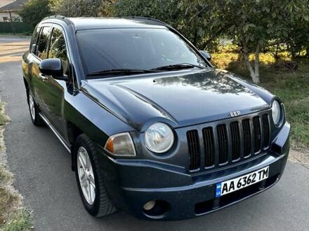 Джип Compass 2008 у Одесі на Automoto.ua Сірий Джип Compass, об'ємом двигуна 2.36 л та пробігом 212 тис. км за 5700 $, фото 1 на Automoto.ua