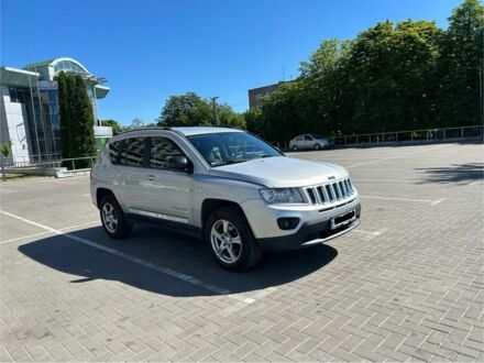 Сірий Джип Compass, об'ємом двигуна 2.2 л та пробігом 188 тис. км за 9517 $, фото 1 на Automoto.ua