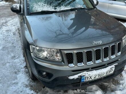 Сірий Джип Compass, об'ємом двигуна 2.4 л та пробігом 210 тис. км за 7950 $, фото 1 на Automoto.ua