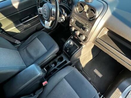 Сірий Джип Compass, об'ємом двигуна 2.36 л та пробігом 230 тис. км за 9800 $, фото 1 на Automoto.ua