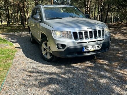 Сірий Джип Compass, об'ємом двигуна 2.2 л та пробігом 220 тис. км за 8499 $, фото 1 на Automoto.ua