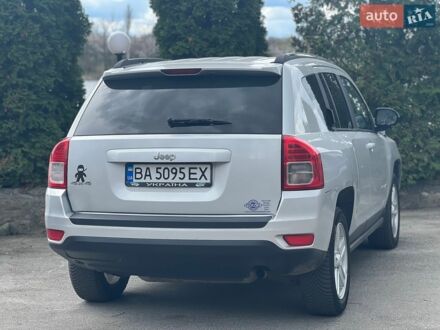 Серый Джип Компас, объемом двигателя 2.36 л и пробегом 158 тыс. км за 10300 $, фото 1 на Automoto.ua