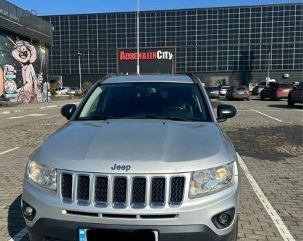 Сірий Джип Compass, об'ємом двигуна 2.2 л та пробігом 180 тис. км за 9700 $, фото 1 на Automoto.ua