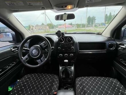 Джип Компас 2011 в Новой Ушице на Automoto.ua Серый Джип Компас, объемом двигателя 2 л и пробегом 240 тыс. км за 6500 $, фото 1 на Automoto.ua