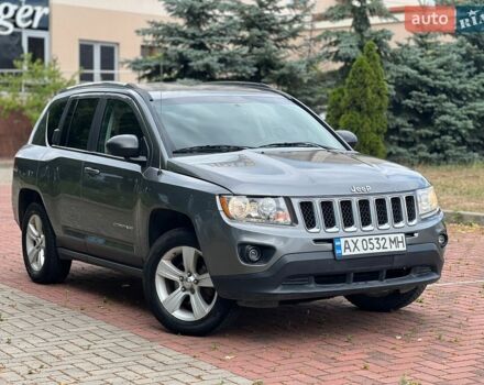 Серый Джип Компас, объемом двигателя 2.4 л и пробегом 166 тыс. км за 8350 $, фото 1 на Automoto.ua