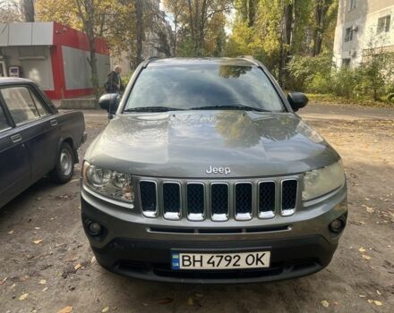 Серый Джип Компас, объемом двигателя 2 л и пробегом 121 тыс. км за 7800 $, фото 1 на Automoto.ua