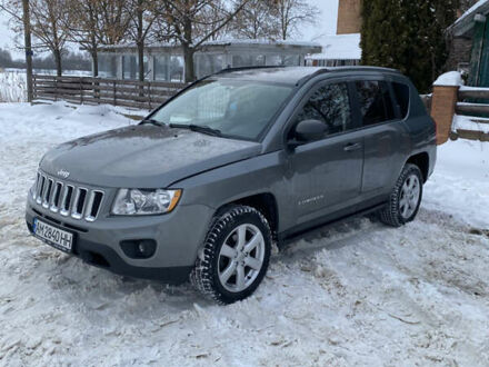Сірий Джип Compass, об'ємом двигуна 2 л та пробігом 121 тис. км за 9500 $, фото 1 на Automoto.ua