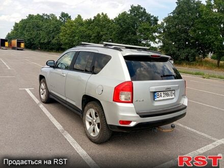 Сірий Джип Compass, об'ємом двигуна 2.4 л та пробігом 213 тис. км за 8399 $, фото 1 на Automoto.ua
