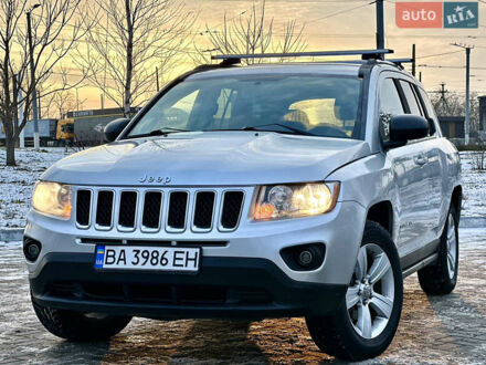 Сірий Джип Compass, об'ємом двигуна 2.36 л та пробігом 203 тис. км за 7800 $, фото 1 на Automoto.ua