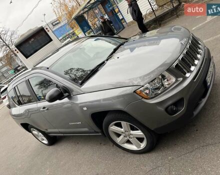 Сірий Джип Compass, об'ємом двигуна 2.14 л та пробігом 211 тис. км за 10500 $, фото 1 на Automoto.ua