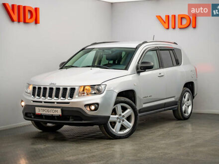 Сірий Джип Compass, об'ємом двигуна 2.1 л та пробігом 164 тис. км за 11447 $, фото 1 на Automoto.ua