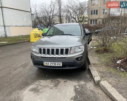 Серый Джип Компас, объемом двигателя 2.36 л и пробегом 100 тыс. км за 10500 $, фото 1 на Automoto.ua