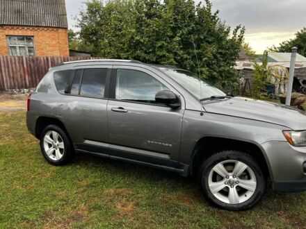Джип Compass 2013 у Києві на Automoto.ua Сірий Джип Compass, об'ємом двигуна 2.4 л та пробігом 142 тис. км за 10500 $, фото 1 на Automoto.ua