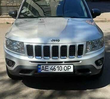Сірий Джип Compass, об'ємом двигуна 2.4 л та пробігом 160 тис. км за 10000 $, фото 1 на Automoto.ua