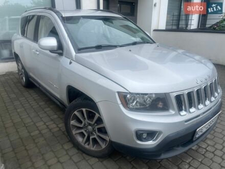 Сірий Джип Compass, об'ємом двигуна 2.36 л та пробігом 316 тис. км за 7500 $, фото 1 на Automoto.ua