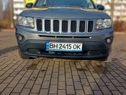 Джип Compass 2013 у Києві на Automoto.ua Сірий Джип Compass, об'ємом двигуна 2 л та пробігом 129 тис. км за 9327 $, фото 1 на Automoto.ua