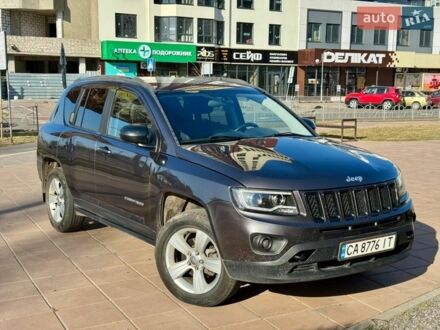 Серый Джип Компас, объемом двигателя 2.36 л и пробегом 154 тыс. км за 10200 $, фото 1 на Automoto.ua
