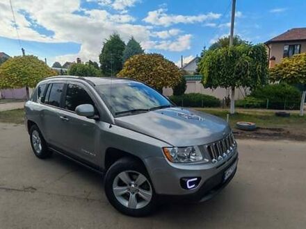 Джип Компас 2014 в Одессе на Automoto.ua Серый Джип Компас, объемом двигателя 2.36 л и пробегом 118 тыс. км за 9500 $, фото 1 на Automoto.ua