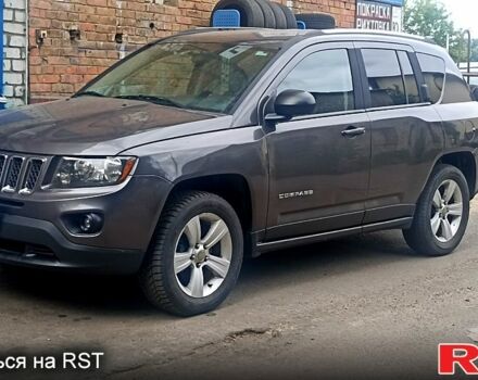 Сірий Джип Compass, об'ємом двигуна 2.4 л та пробігом 154 тис. км за 9600 $, фото 1 на Automoto.ua