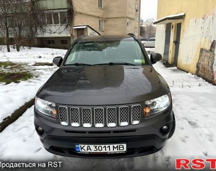 Серый Джип Компас, объемом двигателя 2.4 л и пробегом 16000 тыс. км за 11000 $, фото 1 на Automoto.ua