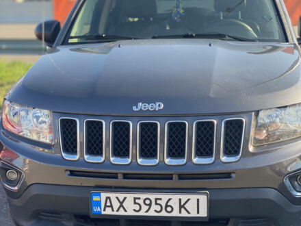 Сірий Джип Compass, об'ємом двигуна 2 л та пробігом 199 тис. км за 9500 $, фото 1 на Automoto.ua