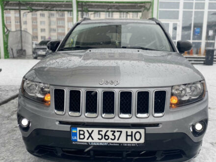 Серый Джип Компас, объемом двигателя 2.36 л и пробегом 233 тыс. км за 9200 $, фото 1 на Automoto.ua