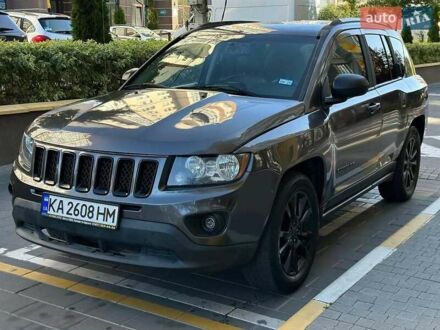 Сірий Джип Compass, об'ємом двигуна 2 л та пробігом 134 тис. км за 9300 $, фото 1 на Automoto.ua