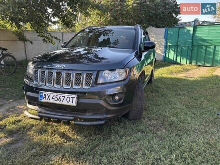 Джип Compass 2014 у Харкові на Automoto.ua Сірий Джип Compass, об'ємом двигуна 2.36 л та пробігом 102 тис. км за 11300 $, фото 1 на Automoto.ua