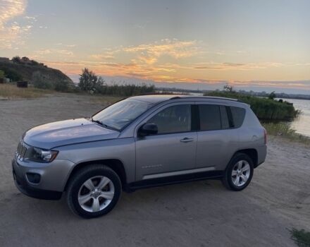 Сірий Джип Compass, об'ємом двигуна 2.4 л та пробігом 104 тис. км за 8900 $, фото 1 на Automoto.ua