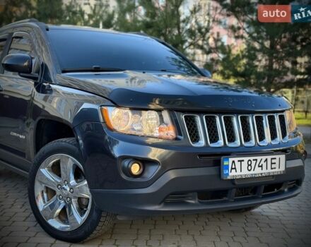 Серый Джип Компас, объемом двигателя 2.36 л и пробегом 120 тыс. км за 9300 $, фото 1 на Automoto.ua