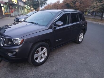 Сірий Джип Compass, об'ємом двигуна 2.4 л та пробігом 149 тис. км за 8767 $, фото 1 на Automoto.ua