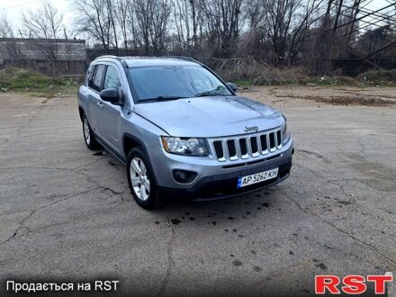 Сірий Джип Compass, об'ємом двигуна 2.4 л та пробігом 160 тис. км за 10500 $, фото 1 на Automoto.ua