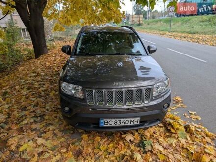 Джип Compass 2014 у Львові на Automoto.ua Сірий Джип Compass, об'ємом двигуна 2.4 л та пробігом 248 тис. км за 9300 $, фото 1 на Automoto.ua