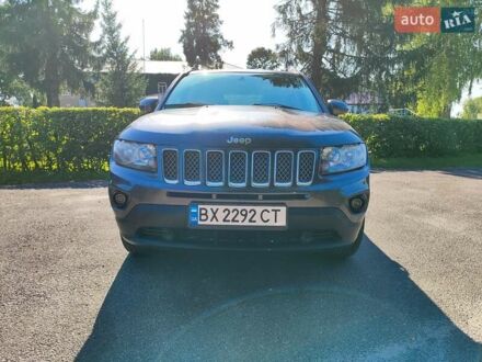 Джип Компас 2014 в Хмельницком на Automoto.ua Серый Джип Компас, объемом двигателя 2.36 л и пробегом 135 тыс. км за 10500 $, фото 1 на Automoto.ua