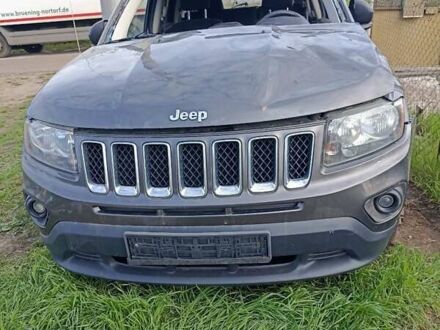 Джип Compass 2014 у Одесі на Automoto.ua Сірий Джип Compass, об'ємом двигуна 2.4 л та пробігом 130 тис. км за 4500 $, фото 1 на Automoto.ua