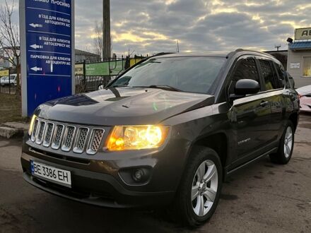 Сірий Джип Compass, об'ємом двигуна 2 л та пробігом 133 тис. км за 10950 $, фото 1 на Automoto.ua
