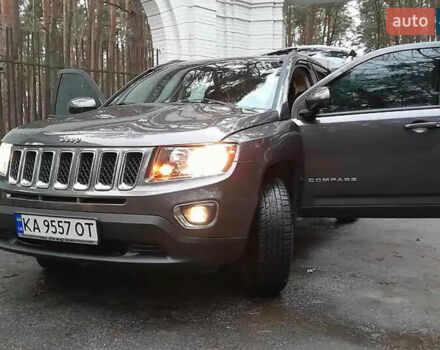 Серый Джип Компас, объемом двигателя 2.36 л и пробегом 150 тыс. км за 8500 $, фото 1 на Automoto.ua