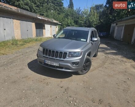 Серый Джип Компас, объемом двигателя 3 л и пробегом 181 тыс. км за 9004 $, фото 1 на Automoto.ua