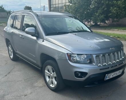 Сірий Джип Compass, об'ємом двигуна 2.4 л та пробігом 230 тис. км за 9500 $, фото 1 на Automoto.ua